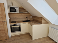 kuchynka-podkrovie-20230404_121011