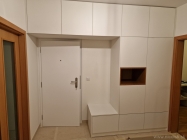 skrina-na-mieru-chodba-Bratislava-20230103_171614